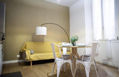 Pre Apartment | La Darsena Suite Eleganza e Comfort nei Vicoli