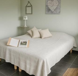 Wemaers-Cappel Bed & Breakfast | la ferme au bois dormant