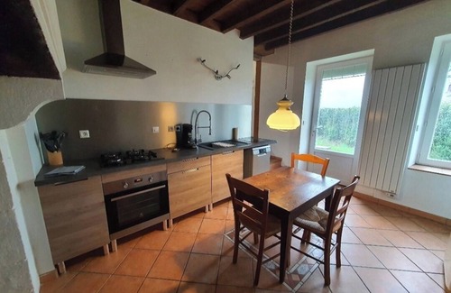 Crux-la-Ville Other | La fermettedes Etangs near the Canal du Nivernais