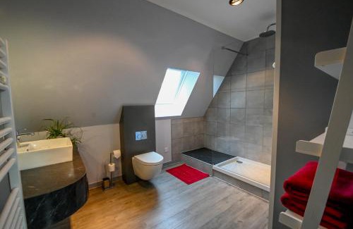 Tessy-sur-Vire Bed & Breakfast | La Fontaine Dort