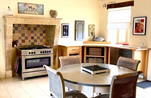 Saint-Laurent-des-Batons House | La Geneste Vacation Rental