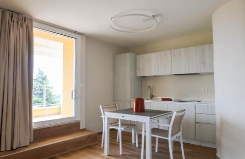 Padenghe sul Garda Apartment | La Gialla Attico dAmore