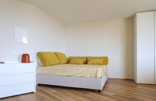 Padenghe sul Garda Apartment | La Gialla Attico dAmore