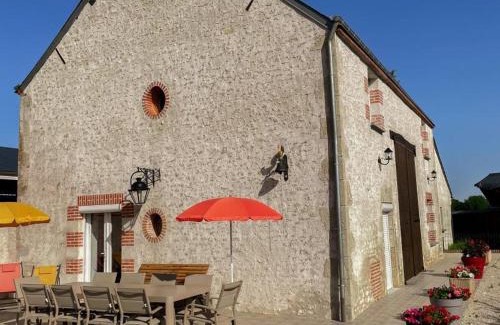 Briou House | La Grange: Gîte Confort à Briou, 5 Chambres - FR-1-491-471