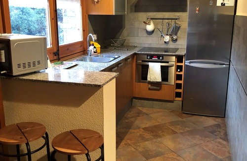 Olvan House | LA GRANJA HOUSE WITH POOL AND AIR CONDITIONING FOR 10 PEOPLE