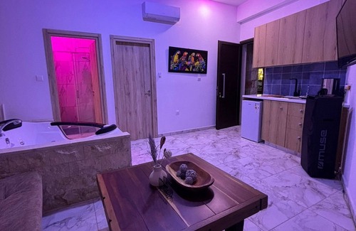 Agios Athanasios Hotel | La Hacienda Cyprus