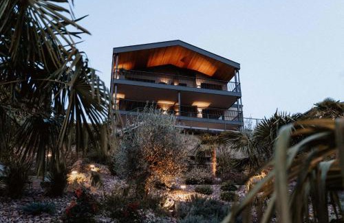 Merano Apartment | La Libella - Suite #5 - la terrazza mit privatem Pool