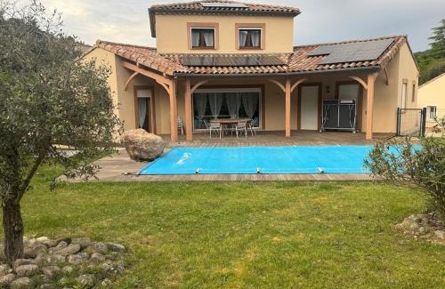 Gravieres House | La Maçonniere