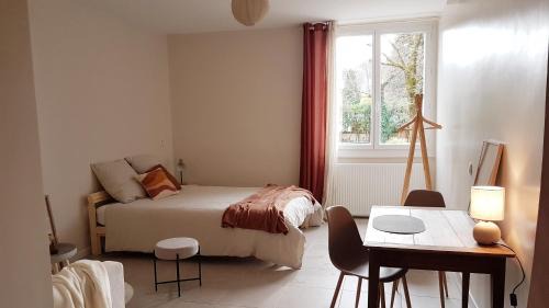 Villefranche-de-Rouergue Apartment | La Maison, Studio ou T3