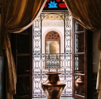 Talaa House | La Maison Bleue Batha