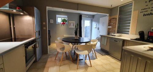 Cluny House | La Maison Clémenso