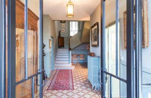 Montsegur-sur-Lauzon House | La Maison d'Amédée