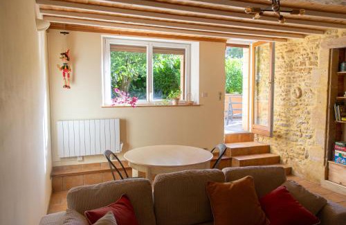 Prix-les-Mezieres House | La maison de Rosie