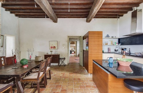 Loubezs-Bernac Villa | La Maison Des Moines