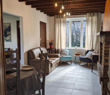 Crasville House | La maison du bas