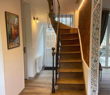 Villedieu-les-Poeles House | La Maison Du Pavé