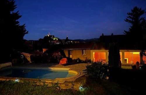 Le Puy-en-Velay House | La maison perchée