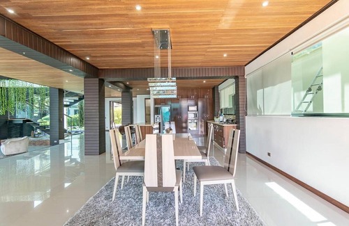 Envigado Villa | LA MANSION PARA QUE VIVAS UNA EXPERIENCIA INIGUALABLE