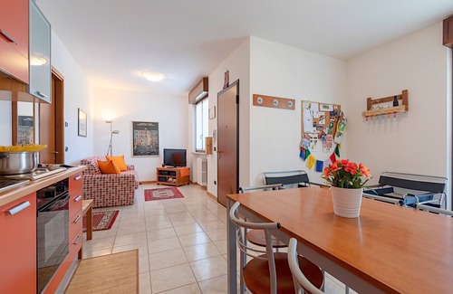 Peschiera del Garda Apartment | La Mimosa B03 Apartment by Wonderful Italy
