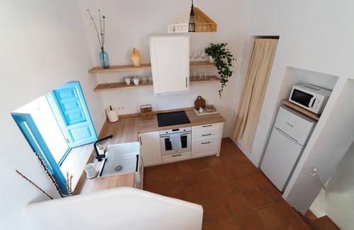 Competa House | La Montsiña, Cozy Mediterranean Style House.