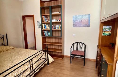 Grassano House | La Panchina sul Corso