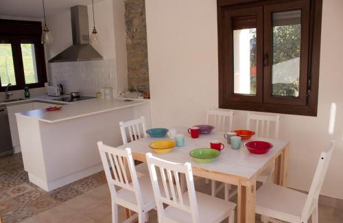 Soto Del Barco House | La Panera del Carbain