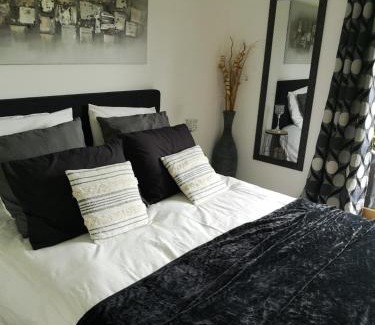 Surville Bed & Breakfast | LA PAUSE