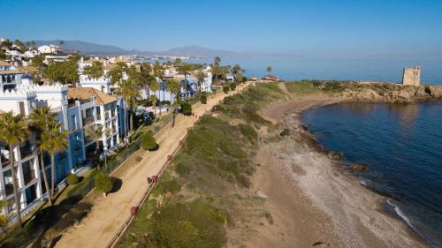 Bahia de Casares Apartment | La Perla De La Bahia