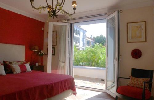 Bahia de Casares Apartment | La Perla de Marakech