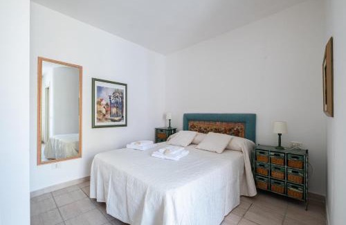 Carloforte Apartment | ⭑La perla Rosa nel centro storico a Carloforte
