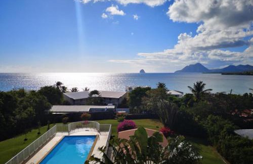 Quartier Desert Apartment | La Perle piscine et plage petite VUE MER