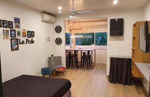 Quartier Desert Apartment | La Perle piscine et plage petite VUE MER