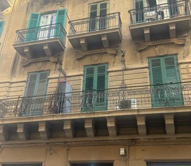 Borgo Vecchio Apartment | La Piccola Formica Home