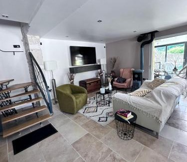 Lainsecq House | La Pompagne 12 personnes piscine privée et chauffée