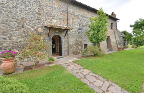 Lubriano Apartment | La Quercia