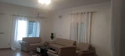 Yaounde Hotel | La Résidence Hoteliere la Maison Blanche Afanayo