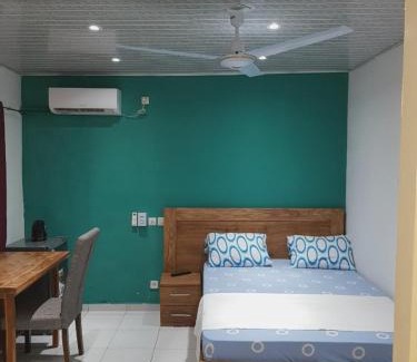 Lome House | La Résidence