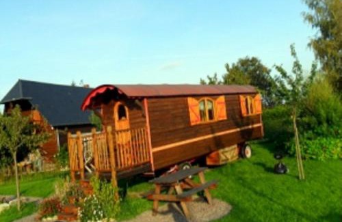 Barneville-sur-Seine House | La Roulotte du Verger