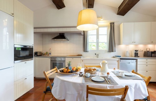 Tresques House | La Rouveyrolle by Interhome