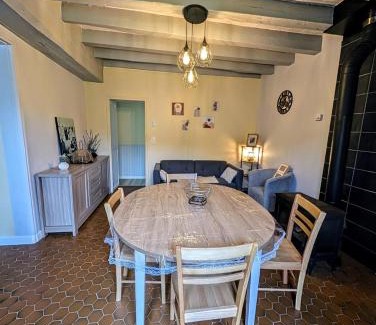 Le Grand-Pressigny House | La source