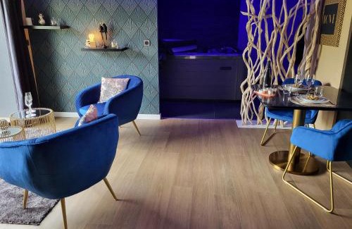 Vitre Apartment | La Suite de l'Elixir