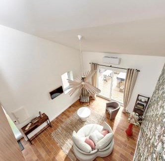 Chiroubles Bed & Breakfast | La Suite