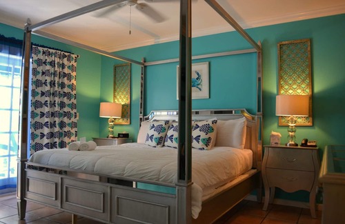Uptown - Upper Duval Hotel | LA TE DA Hotel - Adults Only
