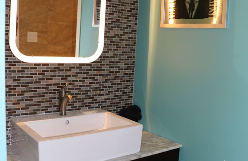 Uptown - Upper Duval Hotel | LA TE DA Hotel - Adults Only