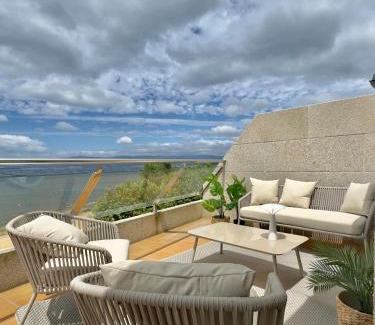 Vilanova Apartment | La terraza da Braña
