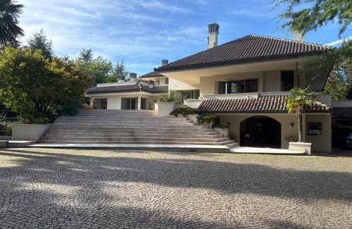 Giaveno Apartment | La Tortora