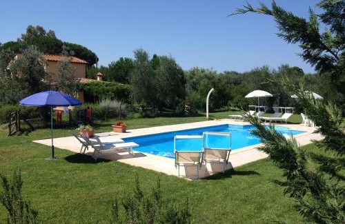 Castagneto Carducci Villa | La Toscanella