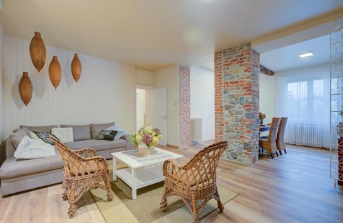 Gavirate House | La Valbinella Few Meters From Varese Lake - Happy Rentals