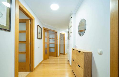 La Corredoria y Ventanielles Apartment | La Ventana De Paco