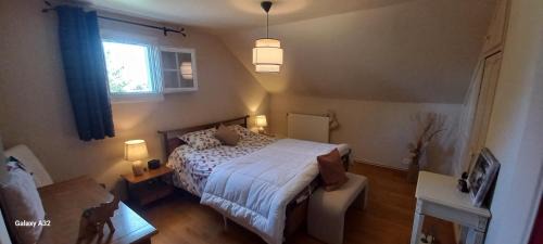 Saint-Julien-sur-Sarthe House | La Vie en Bleue en Pays Melois